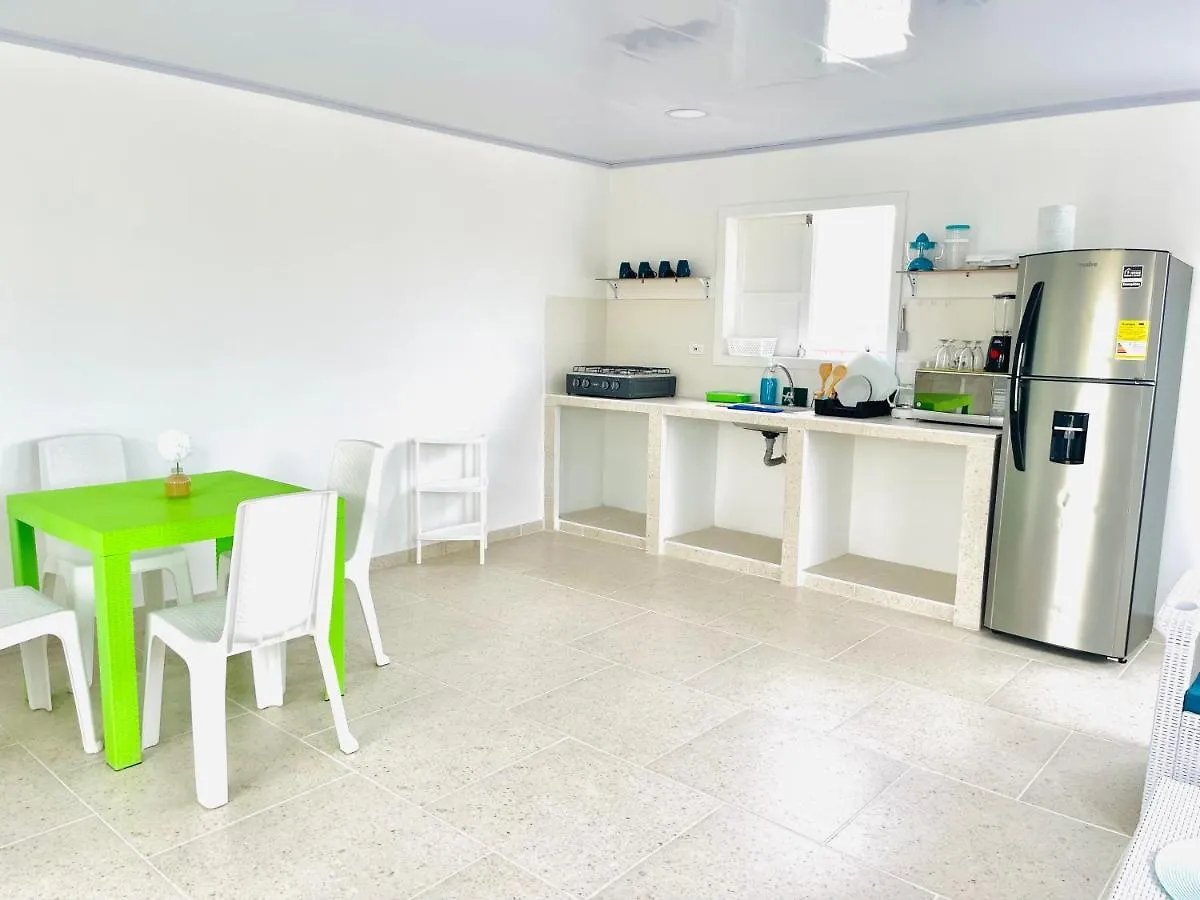 Camp Inn Colors Providencia Aguadulce
