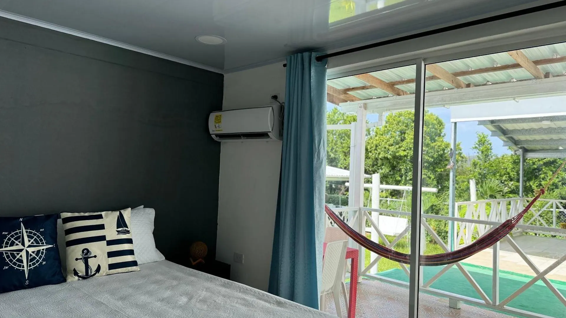 Camp Inn Colors Providencia Aguadulce Colombia